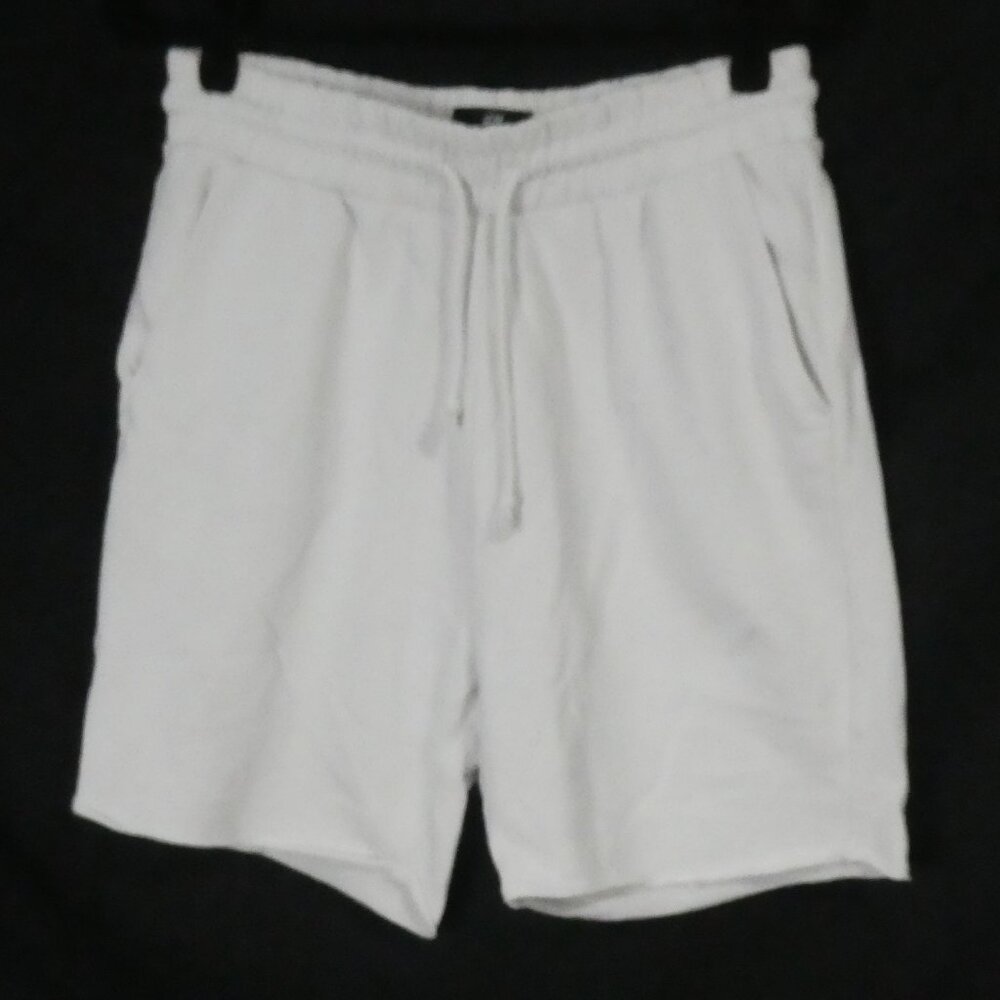H&M - Regular Fit | medium | White Sweat Shorts